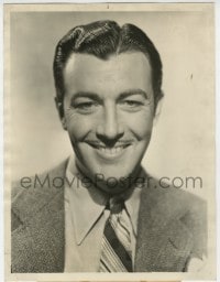 5m946 ROBERT TAYLOR deluxe 10x13 still 1940 great smiling head & shoulders portrait in suit & tie!