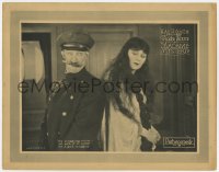 5r646 MADAME MYSTERY LC 1926 Theda Bara & policeman James Finlayson standing back to back!