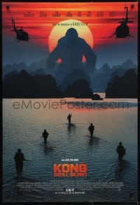5s478 KONG: SKULL ISLAND int'l advance DS 1sh 2017 Jackson, Hiddleston, huge ape and soldiers!