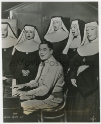 5x110 BELLS OF ST. MARY'S candid 9.25x7.5 still 1946 Leo McCarey plays piano for a group of nuns!
