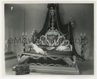 5x225 DAMN YANKEES set reference 8x10 photo 1958 Gwen Verdon on bed in Walston's apartment!