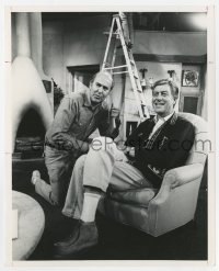 5x249 DICK VAN DYKE/CARL REINER candid TV 8.25x10 still 1971 on the set of The Dick Van Dyke Show!