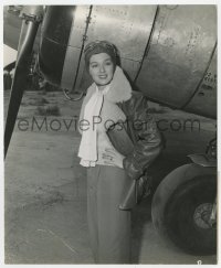 5x299 FLIGHT FOR FREEDOM 7.5x9 still 1943 Rosalind Russell by plane, taking aeronautics course!