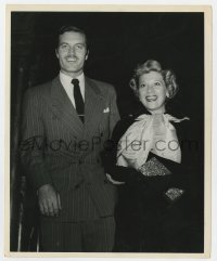 5x338 GEORGE MONTGOMERY/DINAH SHORE deluxe 8x10 still 1950 husband & wife arrive at Cocoanut Grove!