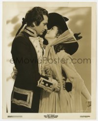 5x890 THAT HAMILTON WOMAN 8x10.25 still 1941 best romantic c/u of Laurence Olivier & Vivien Leigh!