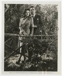 5x950 WEB 8.25x10 still 1947 Edmond O'Brien asks Ella Raines to cancel her trip & marry him!