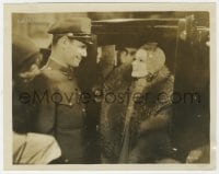 5x965 WILD ORCHIDS 8x10 still 1929 cab driver smiles at Greta Garbo as he lets her out of the car!