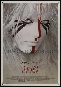 6a244 CLAN OF THE CAVE BEAR linen 1sh 1986 fantastic close image of Daryl Hannah in tribal make up!