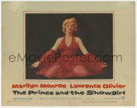 6b209 PRINCE & THE SHOWGIRL LC #8 1957 classic c/u of sexiest Marilyn Monroe kneeling in red dress!