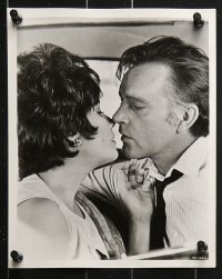 6d197 COMEDIANS 32 8x10 stills 1967 great images of Richard Burton, Elizabeth Taylor, Alec Guinness!