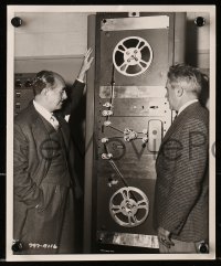 6d903 HOUSE OF WAX 2 8x10 stills 1953 candid Jack Warner & Mueller examine machine, theater diagram!