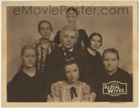 6m732 POLYGAMY LC R1940s great portrait of man married to several different women, Illegal Wives!