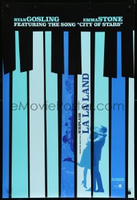 6r497 LA LA LAND teaser DS 1sh 2016 Ryan Gosling, Emma Stone in piano keys, City of Stars!