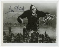 6s758 FAY WRAY signed 8x10 REPRO still 1980s classic image of King Kong holding her over NY skyline!