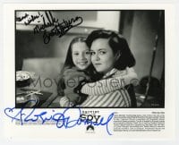 6s309 HARRIET THE SPY signed 8x10 still 1996 by BOTH Michelle Trachtenberg AND Rosie O'Donnell!