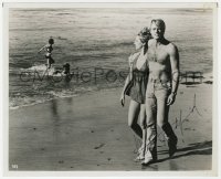 6s934 ROBERT REDFORD signed 8x10 REPRO still 1973 on beach with Barbra Streisand in The Way We Were!