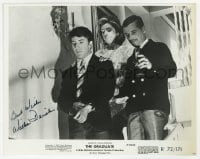 6s601 WILLIAM DANIELS signed 8x10 still R1972 with Anne Bancroft & Dustin Hoffman in The Graduate!
