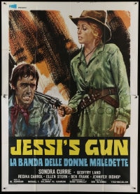 6t365 JESSI'S GIRLS Italian 2p 1975 different art of Sondra Currie holding gun to rapist's head!