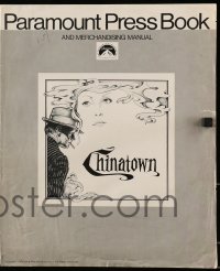 6t010 CHINATOWN pressbook 1974 art of Jack Nicholson & Faye Dunaway by Jim Pearsall, Roman Polanski