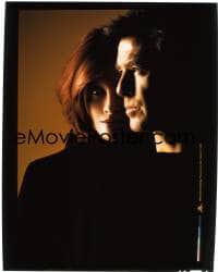 7a145 THOMAS CROWN AFFAIR 8x10 transparency 1999 cool close up of Pierce Brosnan & sexy Rene Russo!