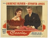 7c371 CARRIE LC #4 1952 Laurence Olivier gives a gift to happy Jennifer Jones, William Wyler