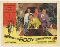 7c587 INVASION OF THE BODY SNATCHERS LC 1956 Kevin McCarthy, Dana Wynter & others in greenhouse!