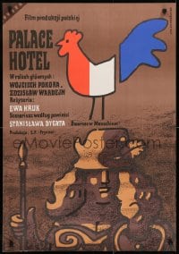 7f650 PALACE HOTEL Polish 25x36 1977 Jan Mlodozeniec art of red, white & blue rooster!