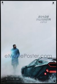 7g566 BLADE RUNNER 2049 int'l teaser DS 1sh 2017 completely different image of Ryan Gosling!