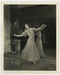 7h171 BROADWAY MELODY OF 1936 candid deluxe 8x10 still 1936 Eleanor Powell by Clarence S. Bull!