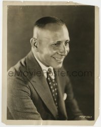 7h337 ERICH VON STROHEIM 8x10.25 still 1920s portrait of the legendary director, The Merry Widiow!