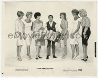 7h338 ERRAND BOY 8.25x10 still 1962 ladies are impressed at how many boxes Jerry Lewis can carry!