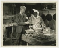 7h830 SHOW BOAT candid deluxe 8x10 still 1936 James Whale shows Hattie McDaniel how to make pancakes!