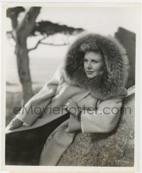 7h397 GINGER ROGERS 8.25x10 still 1940 keeping warm in coat of camel hair & silver fox!