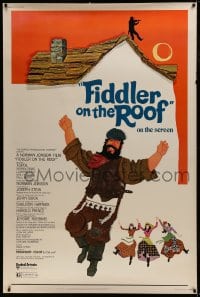 7k295 FIDDLER ON THE ROOF 40x60 1971 cool artwork of Topol & cast by Ted CoConis, blue title!