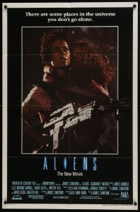 7p013 ALIENS int'l 1sh 1986 James Cameron sci-fi sequel, Weaver as Ripley carrying Carrie Henn!