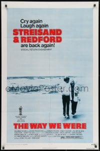7p966 WAY WE WERE 1sh R1975 Barbra Streisand & Robert Redford walk on the beach!