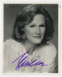7s909 GLENN CLOSE signed 8x10 publicity still 1980s head & shoulders portrait of the Oscar winner!