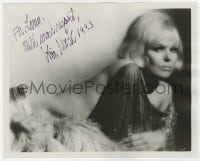 7s948 KIM NOVAK signed 8x10 REPRO still 1993 sexy close up wearing sparkling outfit & fur!