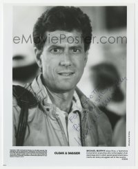 7s555 MICHAEL MURPHY signed 8x10 still 1984 as the leader of an espionage plot in Cloak and Dagger!