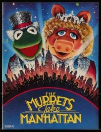 7w589 MUPPETS TAKE MANHATTAN souvenir program book 1984 Jim Henson, Frank Oz, Miss Piggy & Kermit!