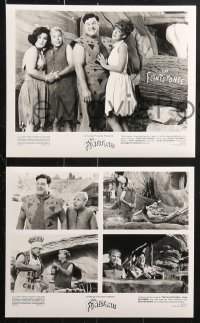 7w786 FLINTSTONES presskit w/ 13 stills 1994 John Goodman, Rick Moranis, Rosie O'Donnell, Perkins