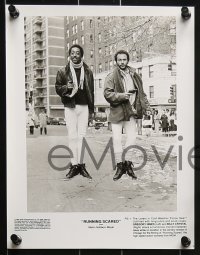 7w935 RUNNING SCARED presskit w/ 9 stills 1986 Gregory Hines & Billy Crystal are Chicago's finest!