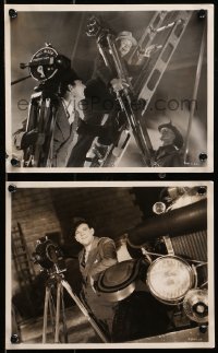 7x962 HEADLINE SHOOTER 2 8x10 stills 1933 great images of William Gargan and Wallace Ford w/cameras!