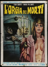 7y116 BEYOND THE LIVING DEAD Italian 1p 1974 Aller art of near-naked woman chased by zombie, rare!
