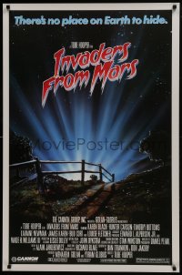 8a450 INVADERS FROM MARS 1sh 1986 Hooper, Rider art, there's no place on Earth to hide, PG-rated!