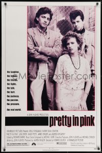 8a672 PRETTY IN PINK 1sh 1986 great portrait of Molly Ringwald, Andrew McCarthy & Jon Cryer!