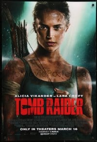 8a910 TOMB RAIDER advance DS 1sh 2018 sexy close-up image of Alicia Vikander as Lara Croft!