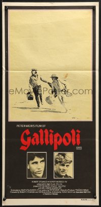 8c849 GALLIPOLI Aust daybill 1981 Peter Weir, Mel Gibson & Mark Lee cross desert on foot!