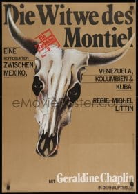 8f503 LA VIUDA DE MONTIEL East German 23x32 1982 Littin'Heidenreich art of bull skull with eyes!