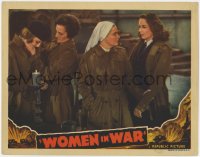 8j993 WOMEN IN WAR LC 1940 close up of Wendy Barrie & three other World War II nurses!